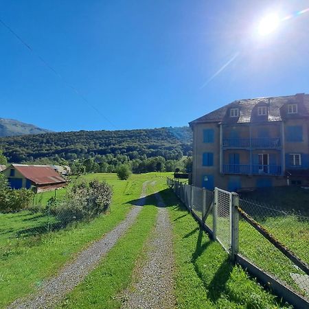 Grand Appartement En Rdc Vallee De Campan Exteriér fotografie